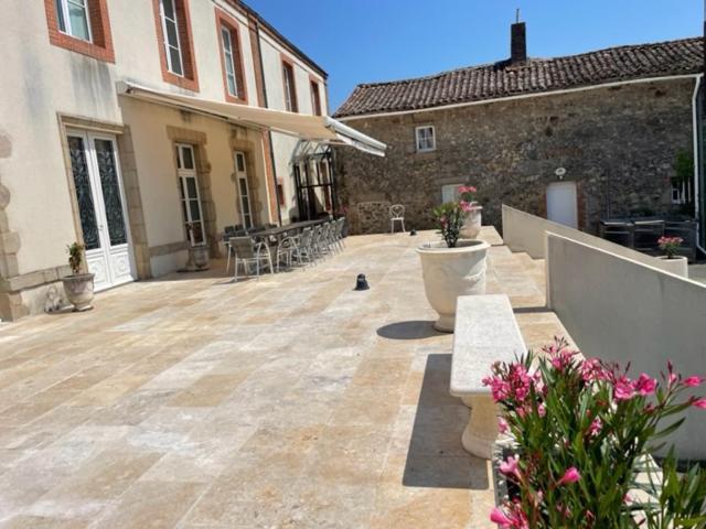 Le Logis Cholet 49300 Lieu Exceptionnel En Famille Ou Amis Βίλα Mazieres-en-Mauges Εξωτερικό φωτογραφία